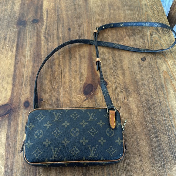 Louis Vuitton Handbags - 🤎Louis Vuitton Bag🤎